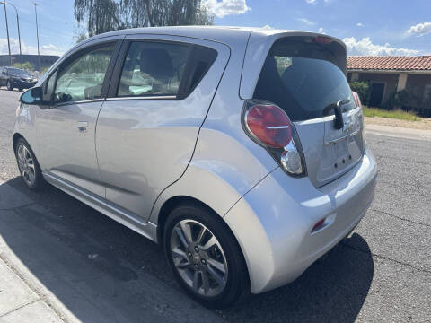 2016 Chevrolet Spark EV 2LT
