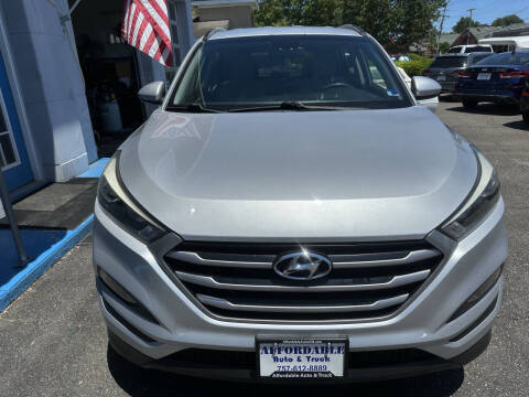 2017 Hyundai Tucson SE