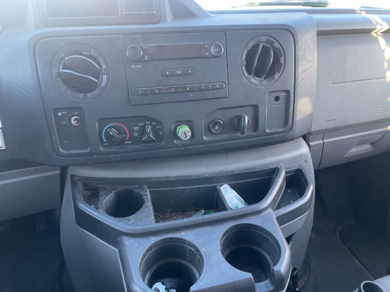 2012 Ford E-Series E-250