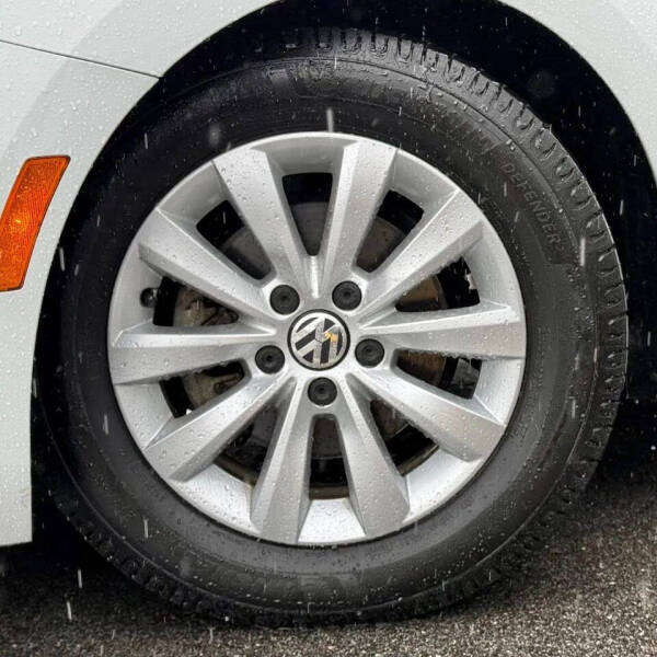2015 Volkswagen Beetle
