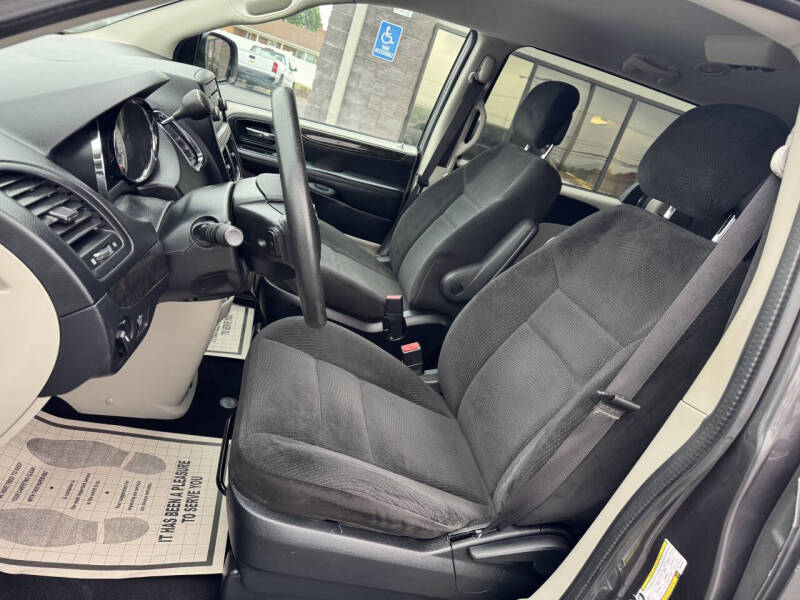2017 Dodge Grand Caravan SE