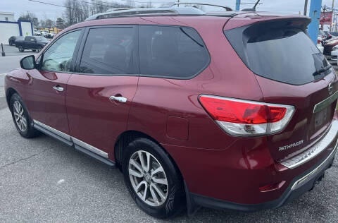 2014 Nissan Pathfinder SL