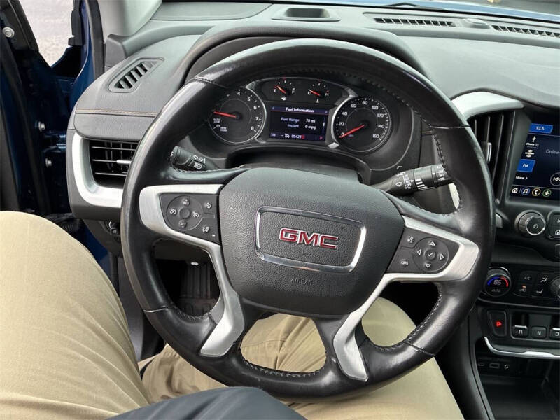 2021 GMC Terrain SLT