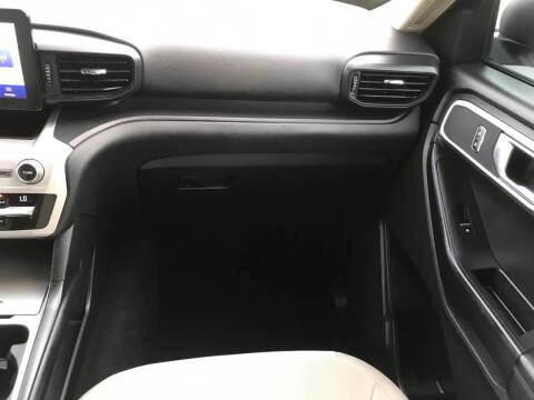 2020 Ford Explorer