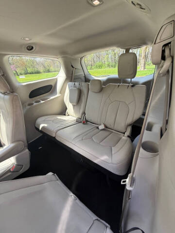 2021 Chrysler Voyager LXi