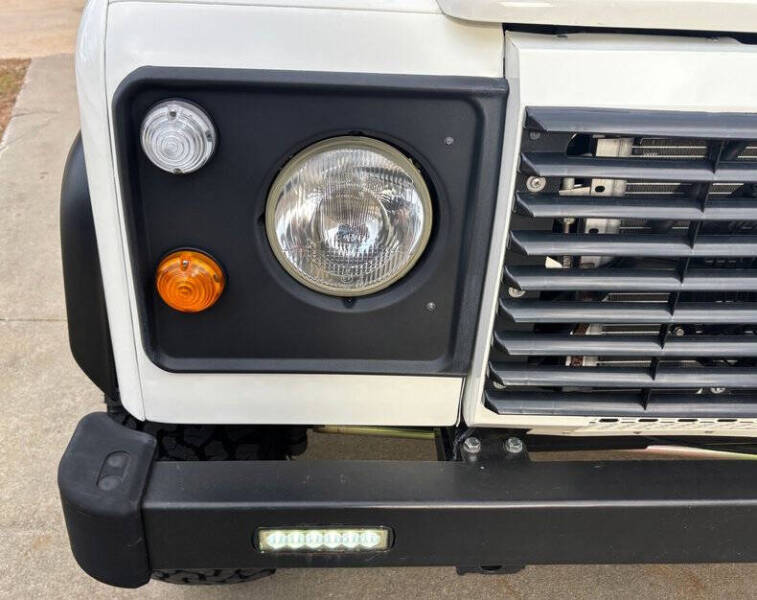 1988 Land Rover Defender