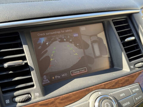 2017 Nissan Armada SL