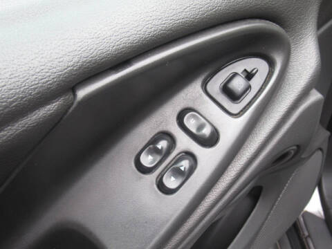 2004 Ford Mustang Mach 1 Premium