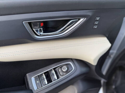 2020 Subaru Ascent Limited 8-Passenger