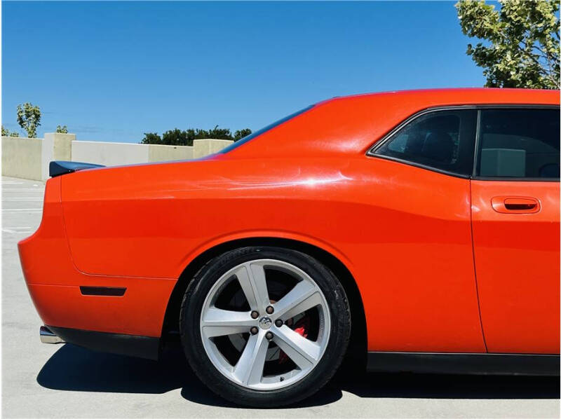 2009 Dodge Challenger SRT8