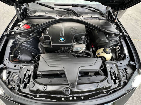 2015 BMW 3 Series 320i