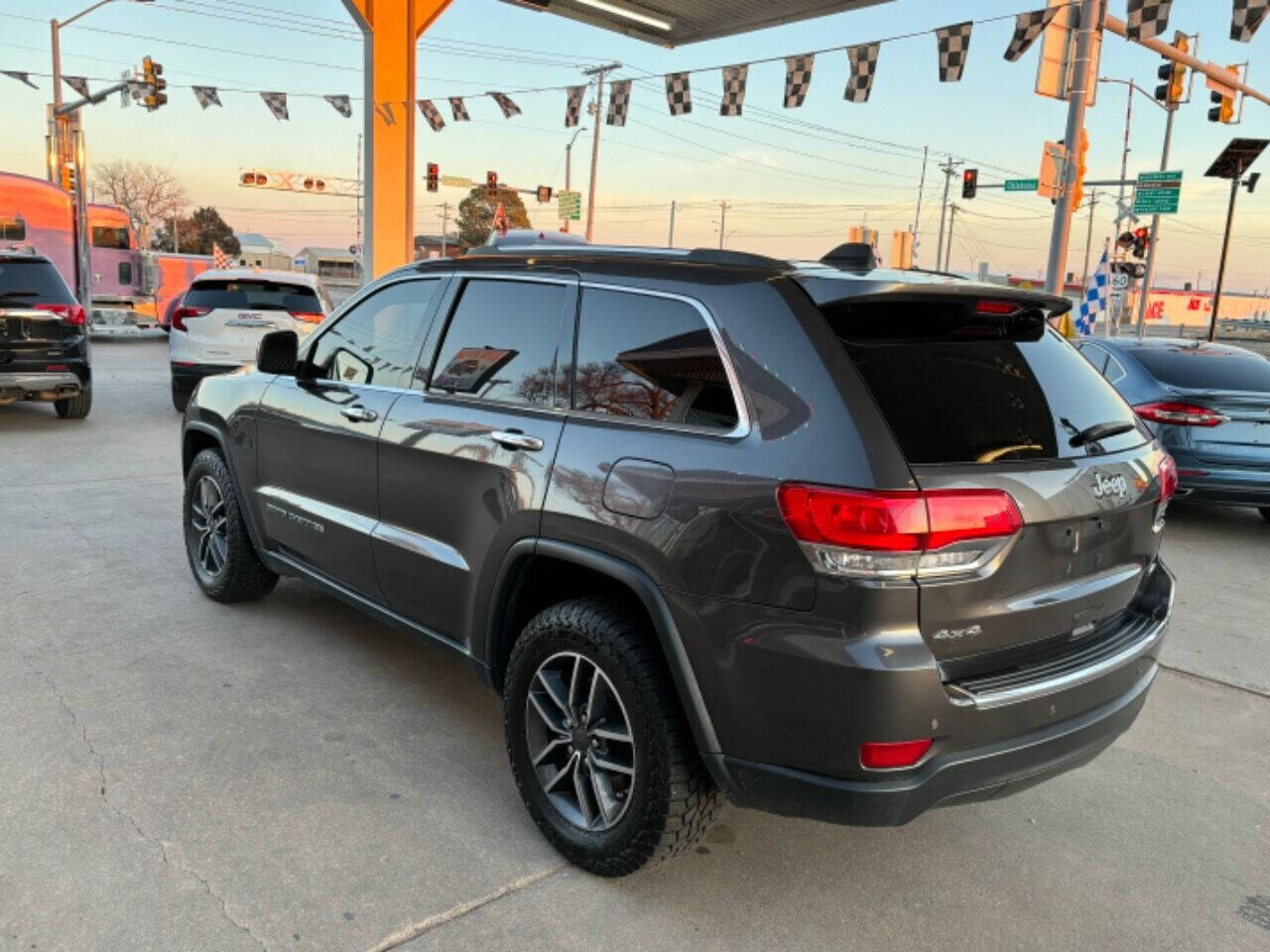 2019 Jeep Grand Cherokee for sale at Kansas Auto Sales in Ulysses, KS