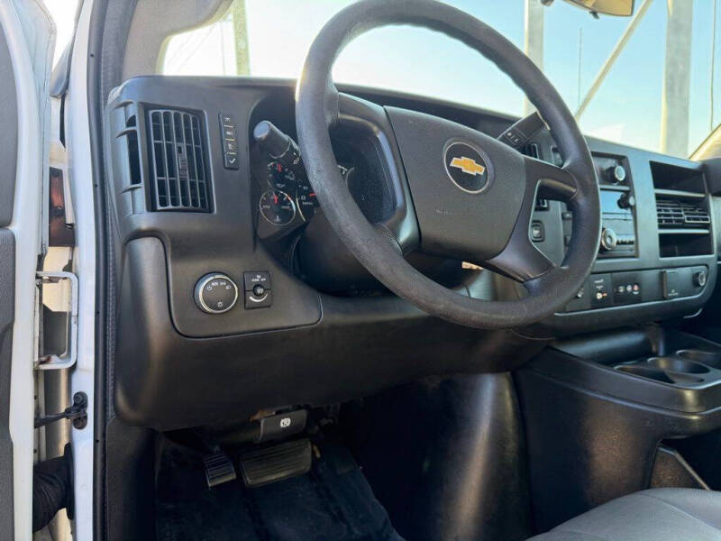 2016 Chevrolet Express 2500