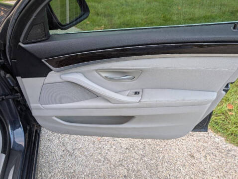 2011 BMW 5 Series 535i