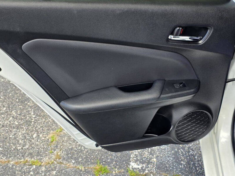 2019 Toyota Prius XLE AWD-e