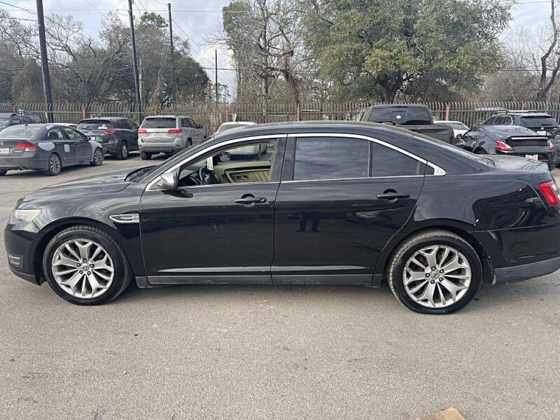 2013 Ford Taurus Limited