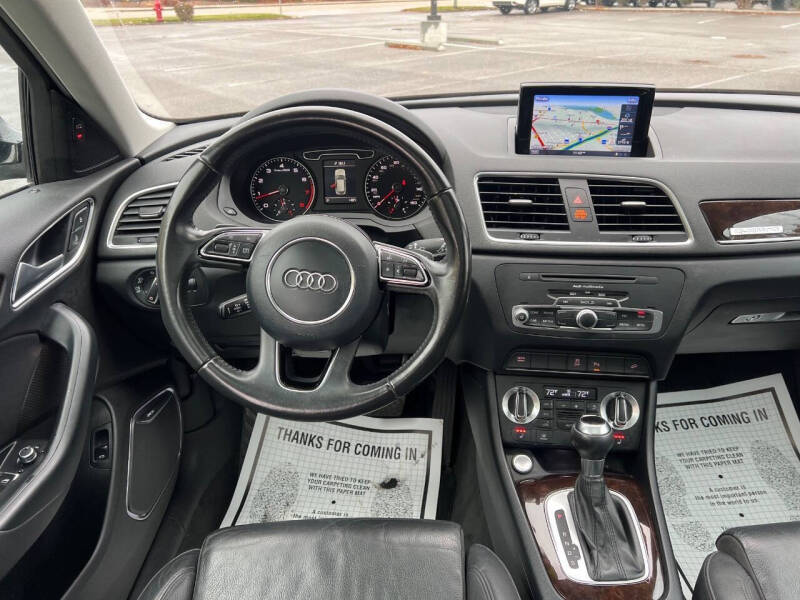 2015 Audi Q3 2.0T quattro Prestige