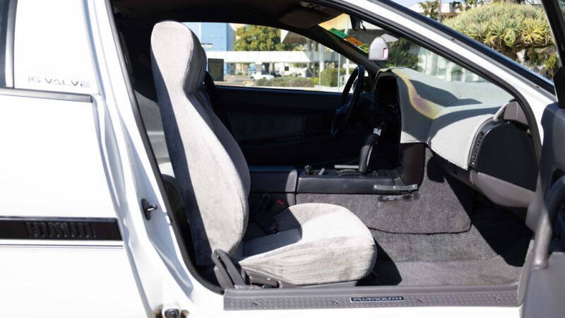 1990 Plymouth Laser RS