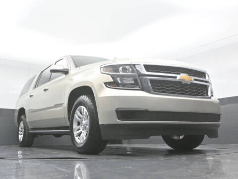 2017 Chevrolet Suburban LT