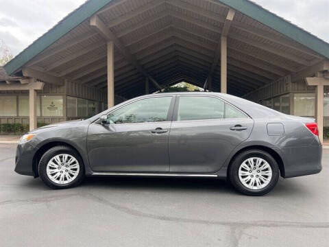 2013 Toyota Camry LE