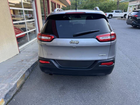 2017 Jeep Cherokee Latitude