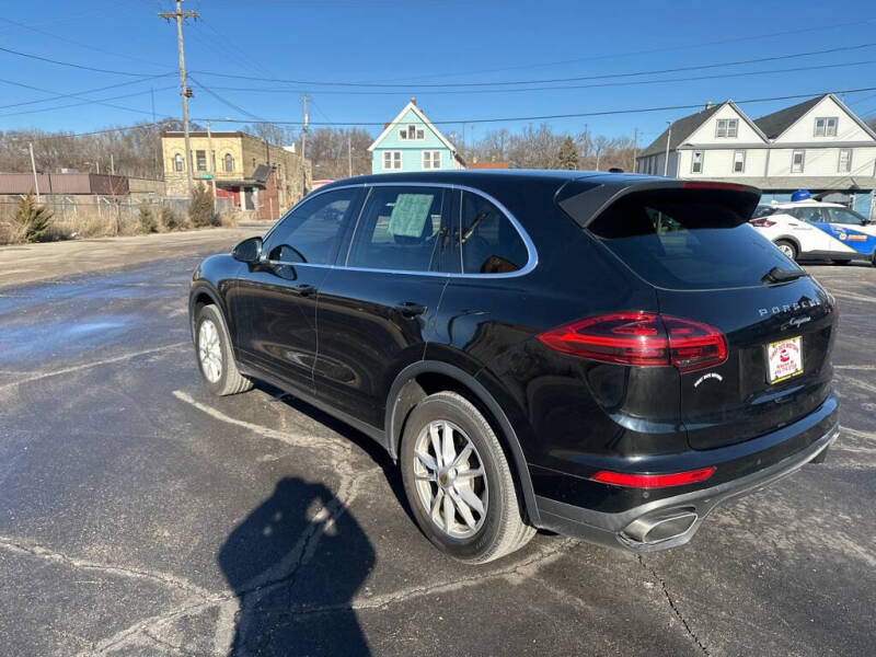 2016 Porsche Cayenne