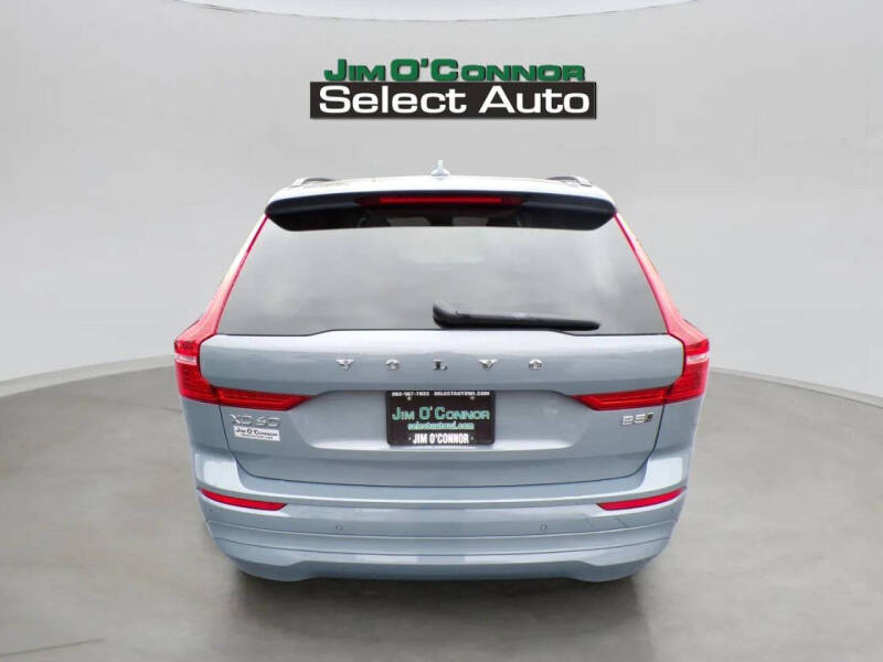 2023 Volvo XC60 B5 Core