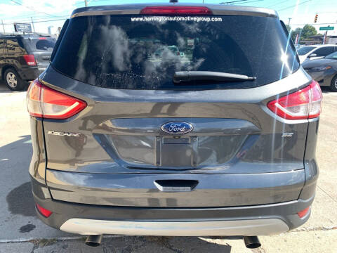 2016 Ford Escape SE