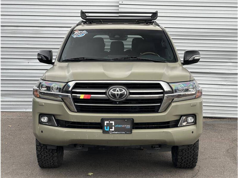 2021 Toyota Land Cruiser Heritage Edition