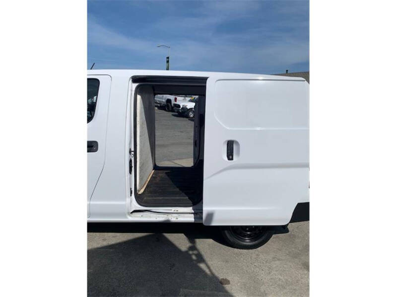 2019 Nissan NV200