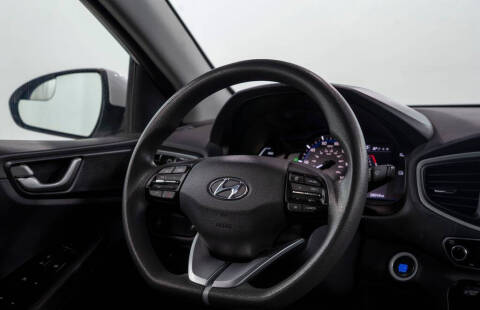2018 Hyundai Ioniq Hybrid Blue