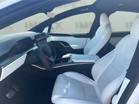 2022 Tesla Model X Plaid