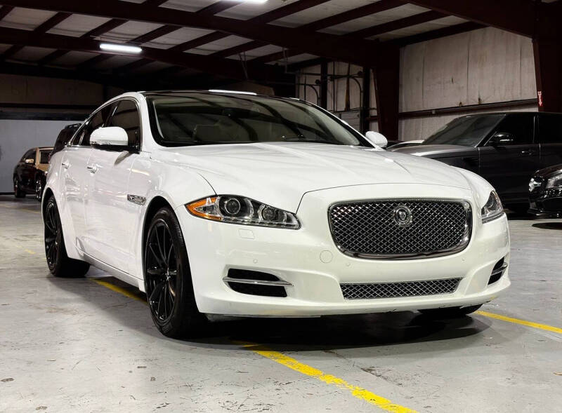 2012 Jaguar XJ