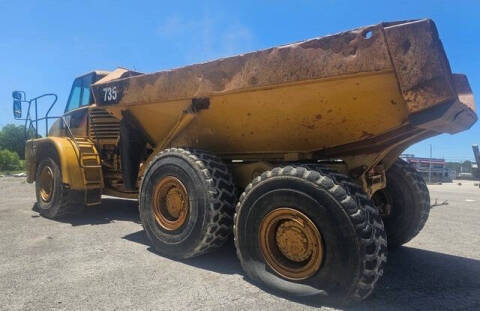 2003 Caterpillar 735
