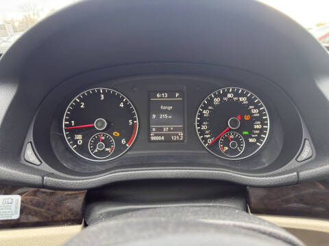 2014 Volkswagen Passat 2.0L TDI SEL Premium