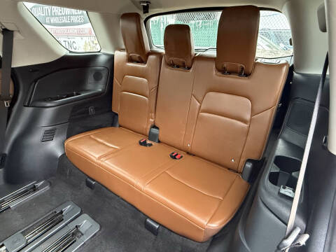 2023 Nissan Pathfinder Platinum