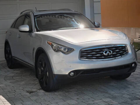 2011 Infiniti FX50