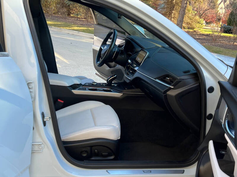 2021 Cadillac CT4 Premium Luxury