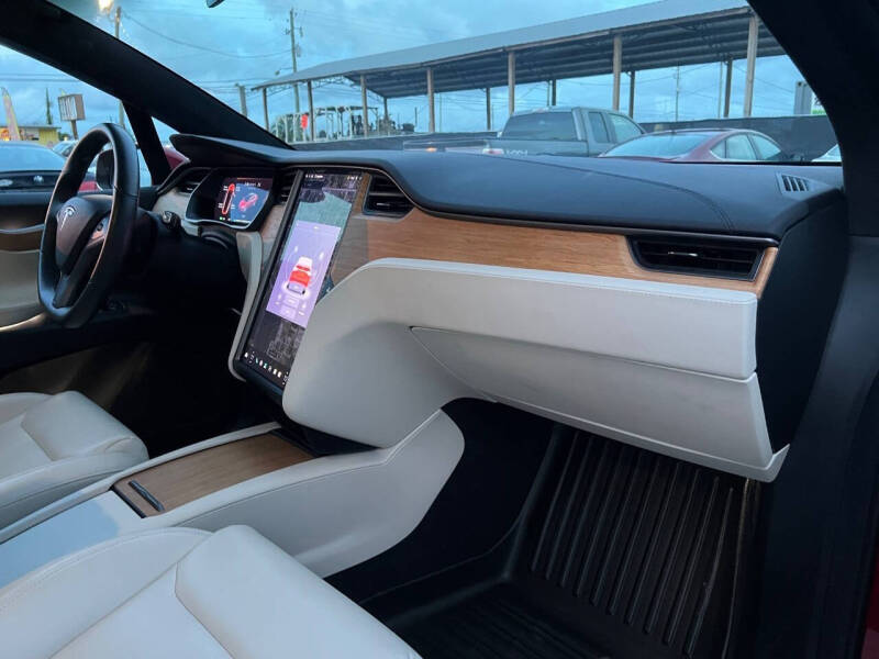 2020 Tesla Model X Long Range Plus