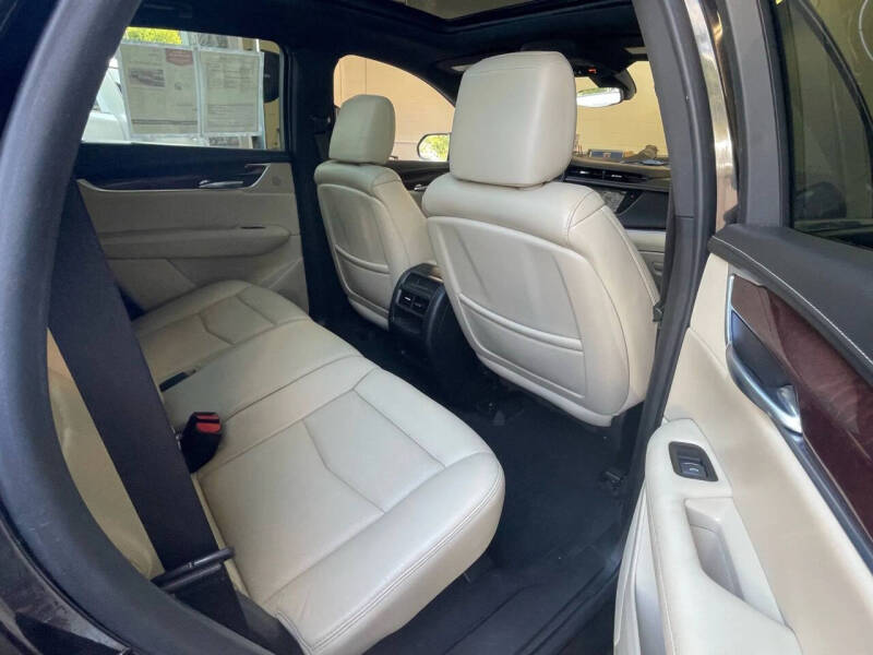 2018 Cadillac XT5 Luxury