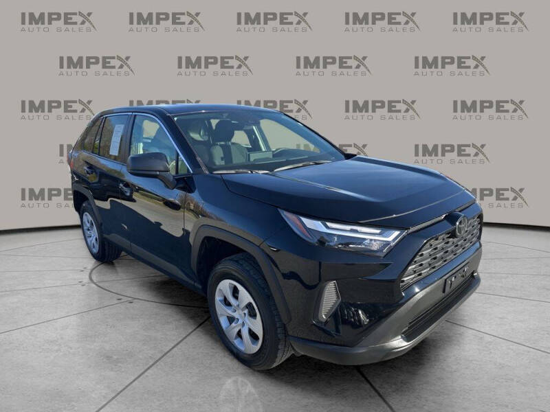 2025 Toyota RAV4 LE