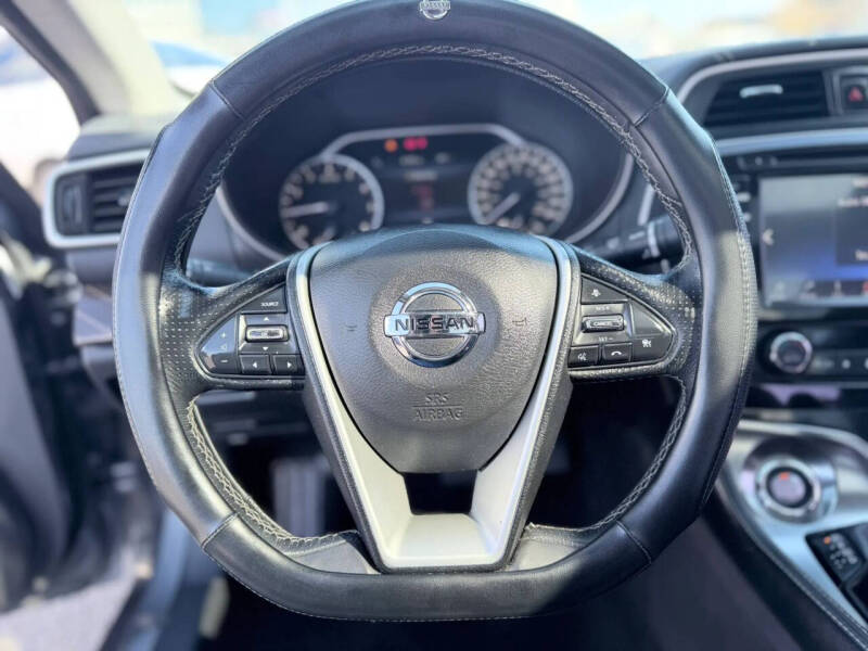 2016 Nissan Maxima Platinum