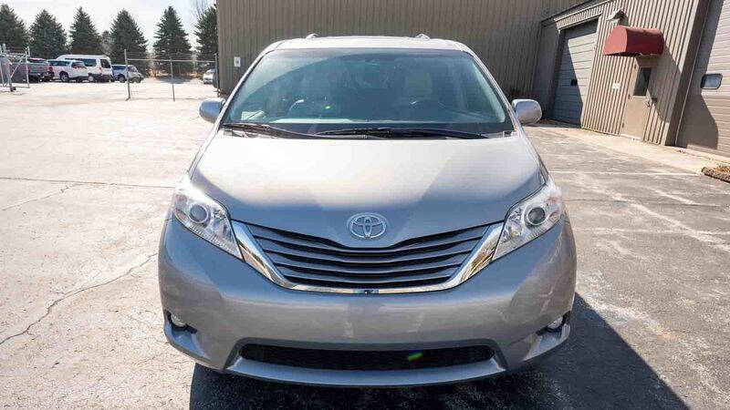 2016 Toyota Sienna