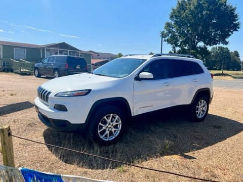 2015 Jeep Cherokee for sale at Hartline Family Auto in New Boston TX