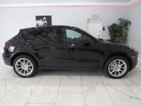 2016 Porsche Macan S