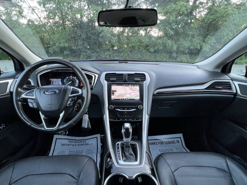 2014 Ford Fusion Hybrid SE
