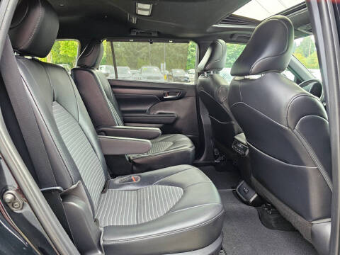 2021 Toyota Highlander XSE