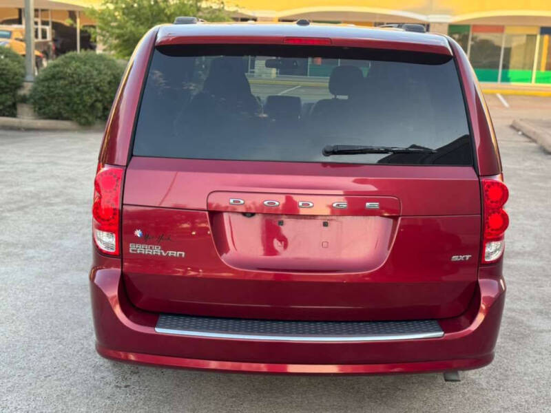 2016 Dodge Grand Caravan SXT