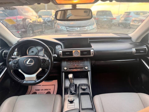 2015 Lexus IS 250