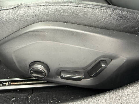 2025 Volvo S60 B5 Core